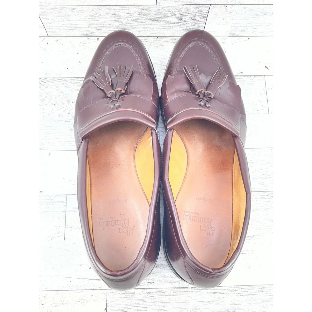 Allen Edmonds Newport Men Sz 11B Burgundy Leather Kiltie Tassel Loafers USA Made